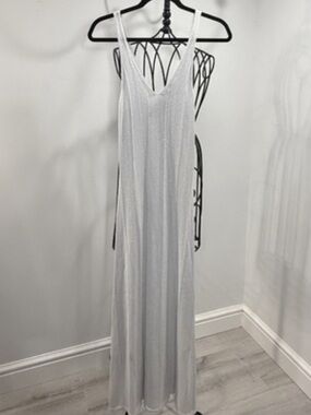 NWT Silver Metallic V-Neck Sleeveless Maxi Dress - Hunter & Brown
